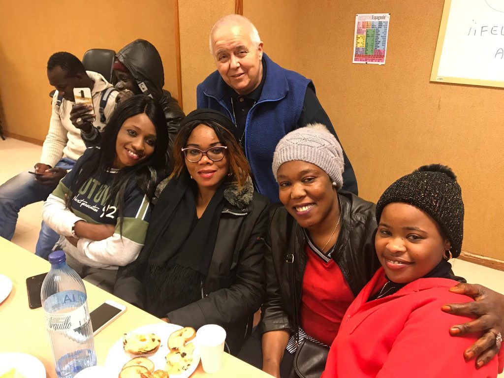 Celebración Navideña en nuestro proyecto de alfabetización Meraki de Palma ( Mallorca)