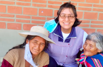 Mujeres que apoyan a mujeres, en Sucre (Bolivia)