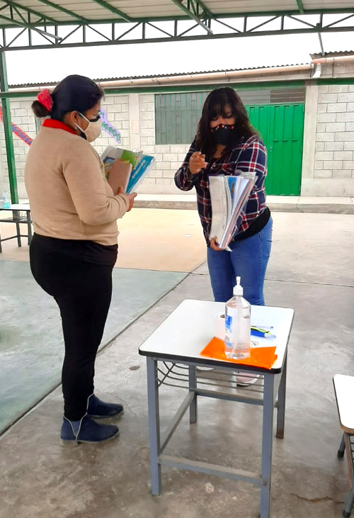 El año escolar continua con muchas dificultades debido a la pandemia en el centro educativo de Trujillo (Perú)